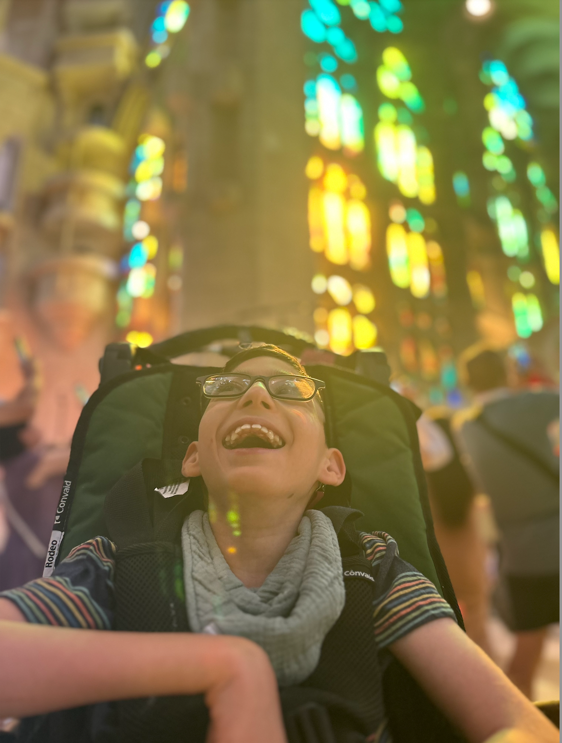 Como uma família organizou uma viagem de duas semanas pela Europa com um filho com deficiências - Imagem do artigo original