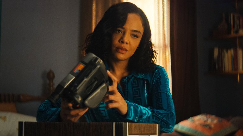 Reviravolta de His & Hers na Netflix redefine o padrão dos suspenses de 2026 - Imagem do artigo original