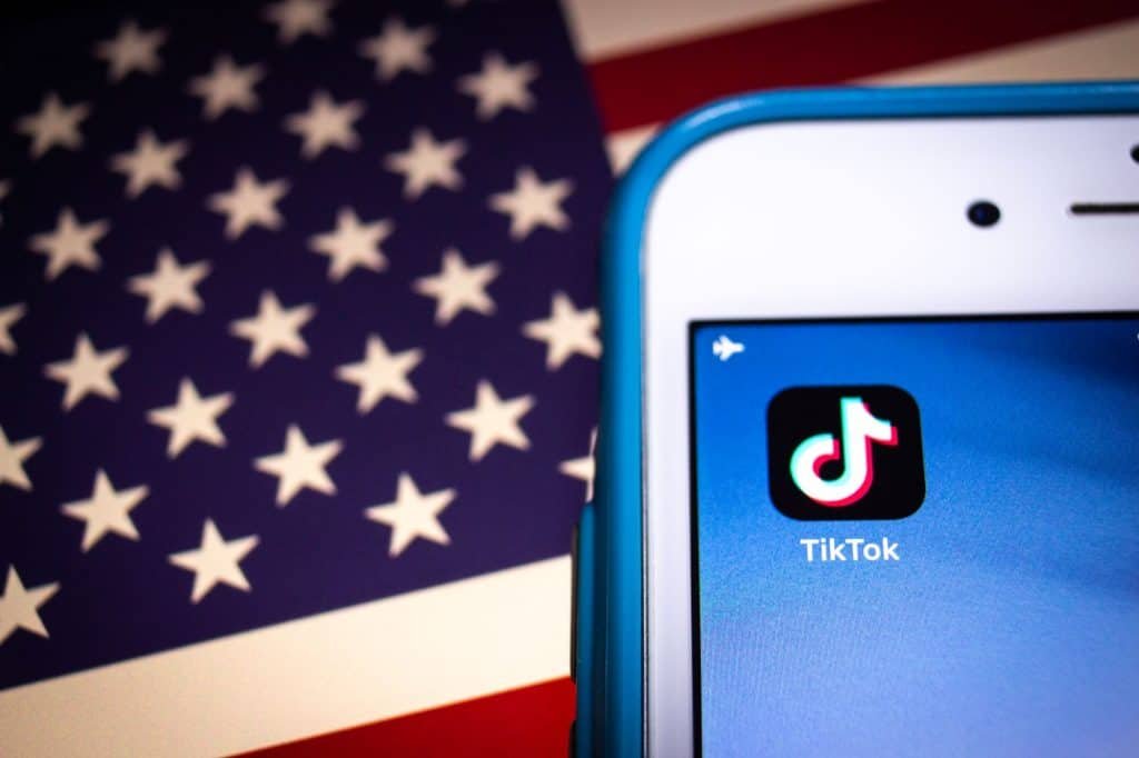 TikTok conclui cisão nos Estados Unidos e limita participação da ByteDance a 19,9% TikTok conclui cisão nos Estados Unidos e limita participação da ByteDance a 19,9%