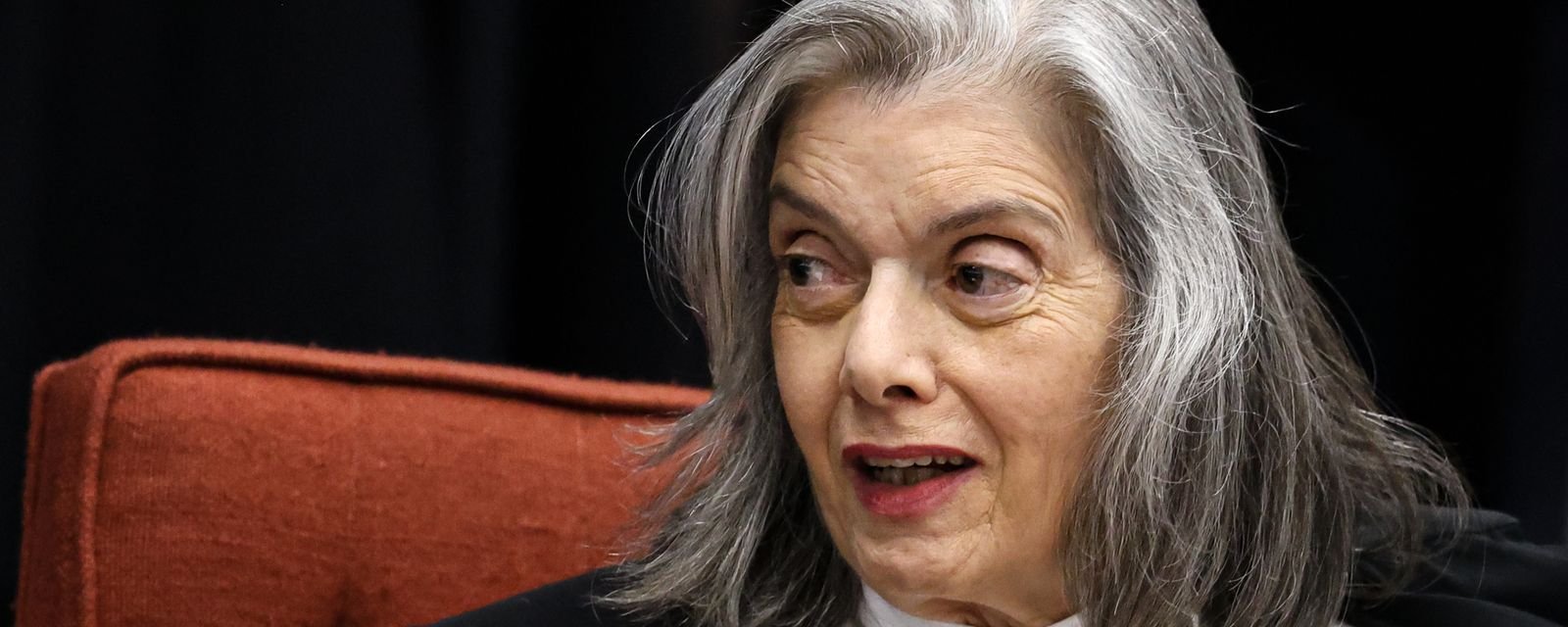 Desinformação nas eleições: presidente do TSE acende alerta sobre risco democrático para 2026 - Imagem do artigo