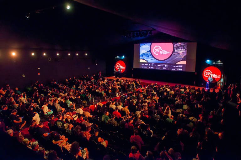 Mostra de Cinema de Tiradentes celebra “fantasmas” e premia obras que confrontam a ditadura - Imagem do artigo original