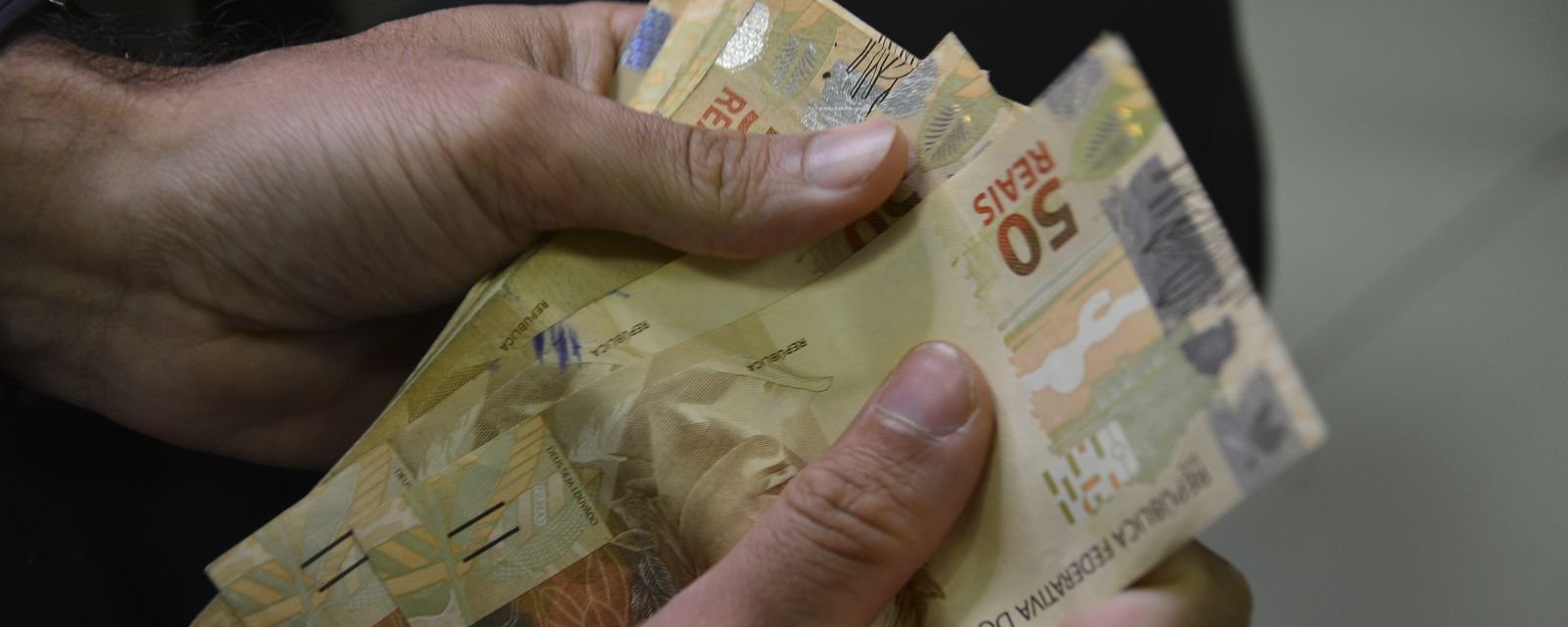 Abono Salarial 2026: como consultar valor, calendário de pagamento e critérios para receber - Imagem do artigo