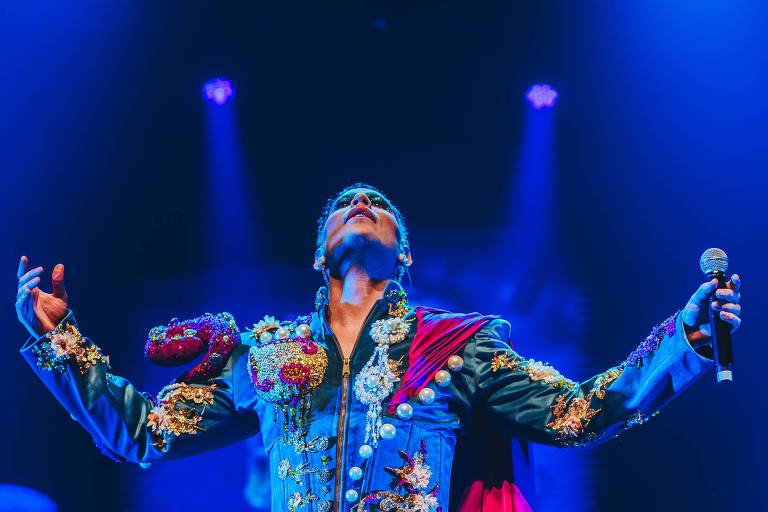 Christian Chávez lança ‘Para Siempre’ em São Paulo e reforça laços com fãs do RBD em show intimista - Imagem do artigo original