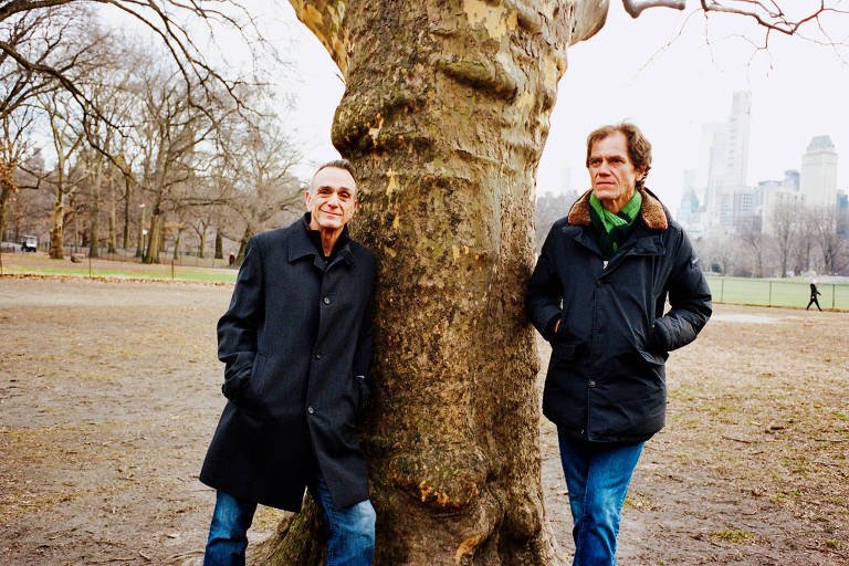 Michael Shannon e Hank Azaria: bastidores dos atores que viraram vocalistas de bandas cover de R.E.M. e Bruce Springsteen - Imagem do artigo original