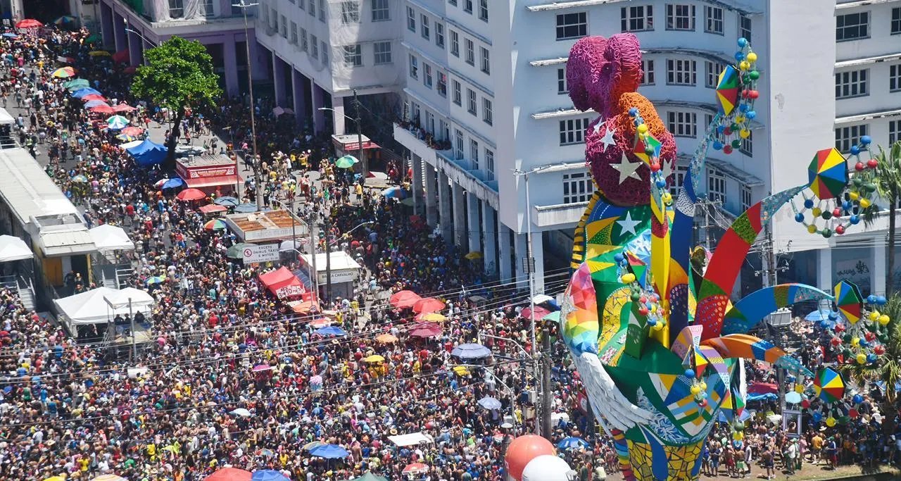 Sábado de Carnaval reúne multidões e recordes em Recife, Rio, São Paulo e Salvador - Imagem do artigo