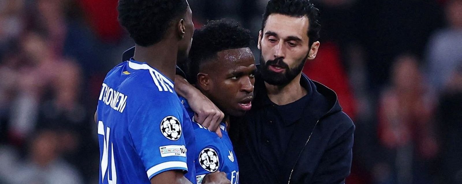 Vini Jr denuncia racismo após golaço que garante vantagem ao Real Madrid na Liga dos Campeões - Imagem do artigo