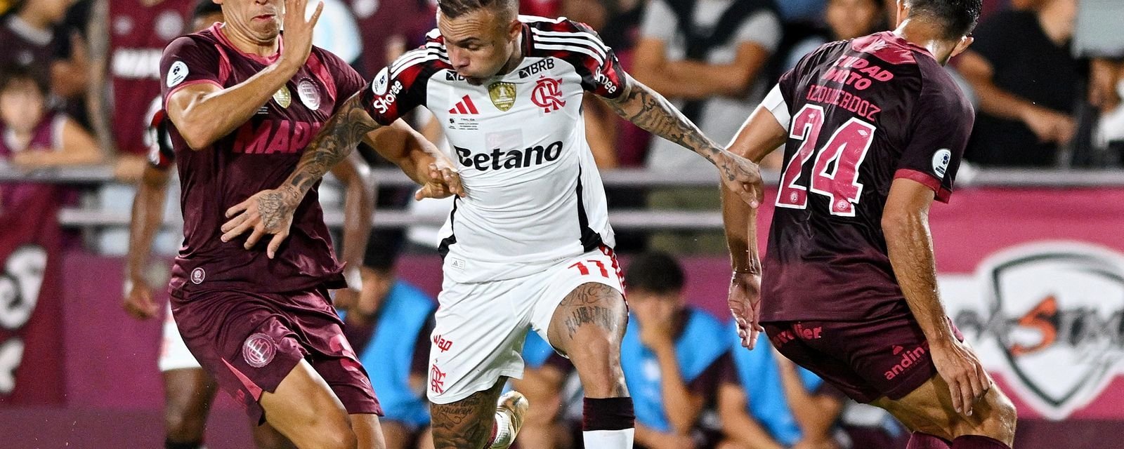Flamengo precisa reverter derrota para o Lanús na Recopa Sul-Americana: o que deu errado no jogo de ida - Imagem do artigo