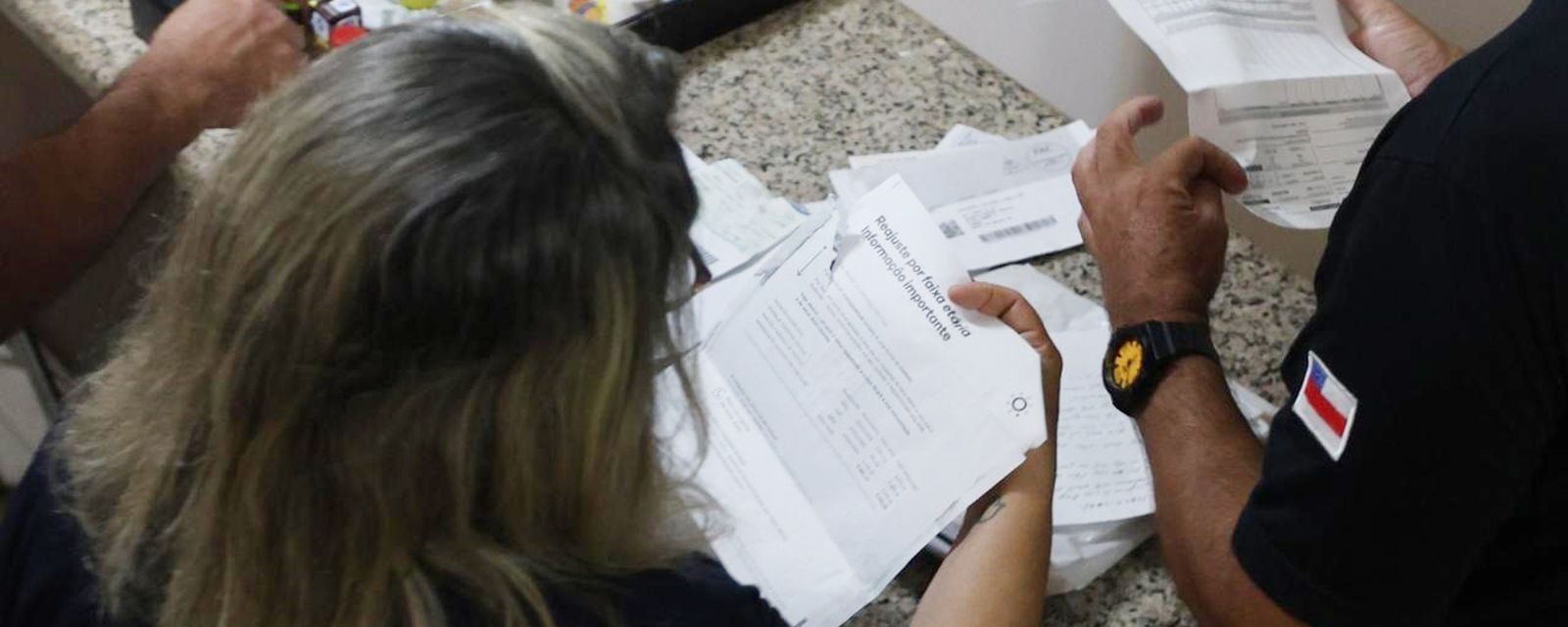 Operação Erga Omnes: polícia prende 13 servidores ligados ao Comando Vermelho e rastreia R$ 70 milhões - Imagem do artigo